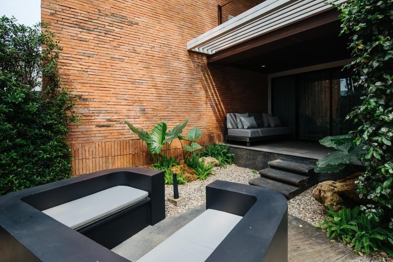 Cross Riverside Resort 5*