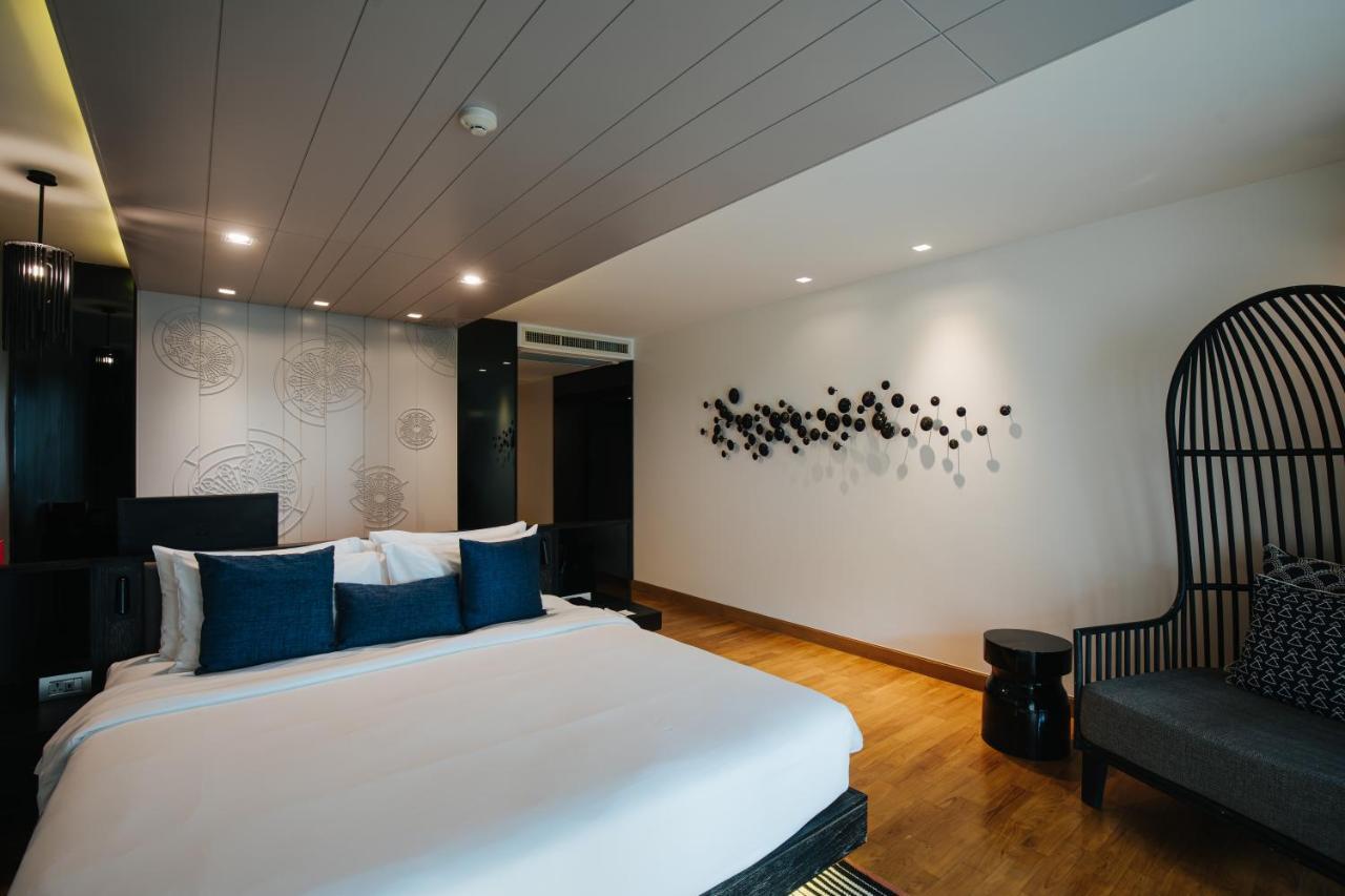 Cross Riverside Resort 5*