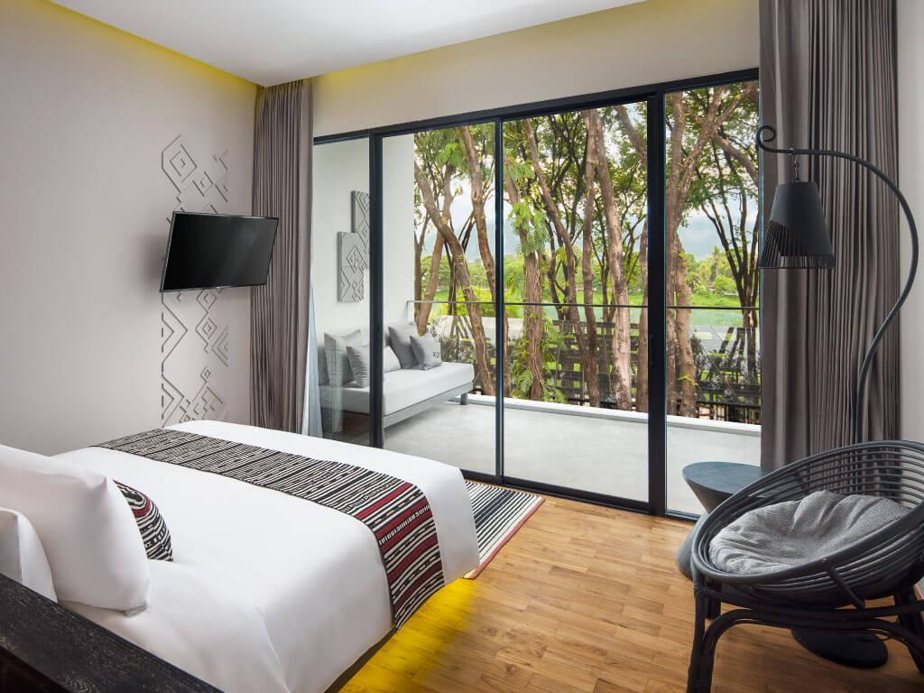 Cross Riverside 5*